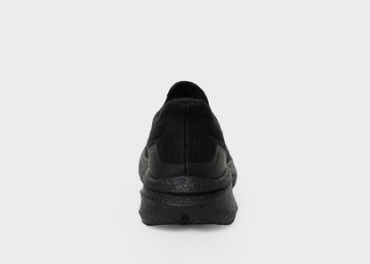 Runners for Men in Full Black - Vegan America