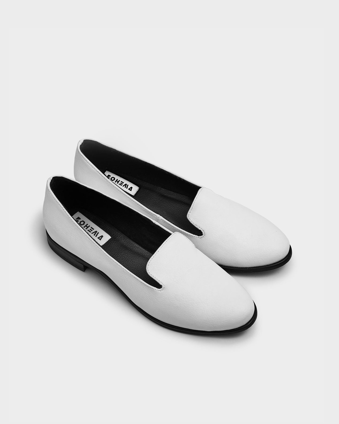 Lords White Loafers made of grape leather Vegea - Vegan America