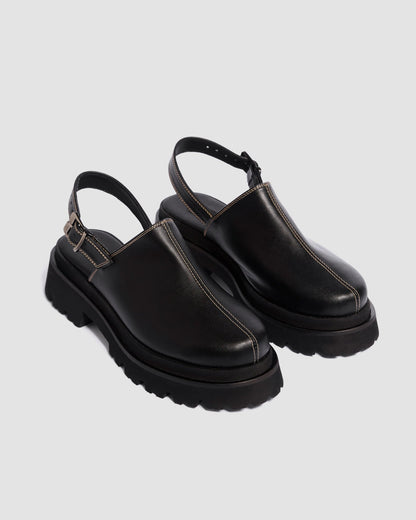 Urban Clogs made of vegan grape leather - Vegan America