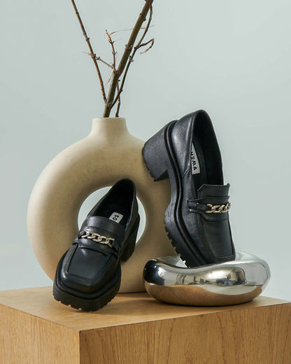 Squared Chunky Loafers Black vegan women's loafers shoes - Vegan America