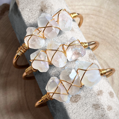 Gemstone Wire-Wrapped Bracelet - Clear Quartz Yellow Gold