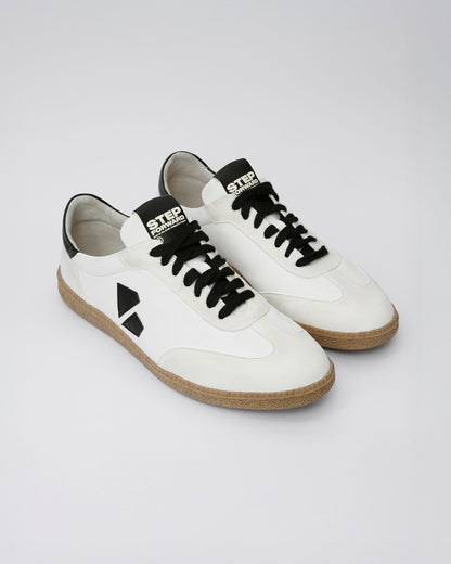 Brava Sneakers White Black - Vegan America