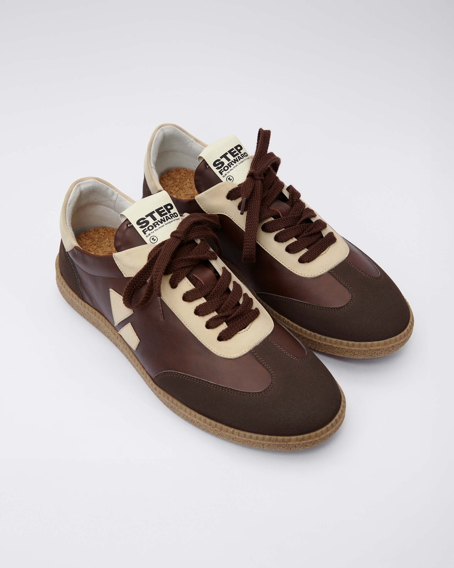 Brava Sneakers Chocolate - Vegan America