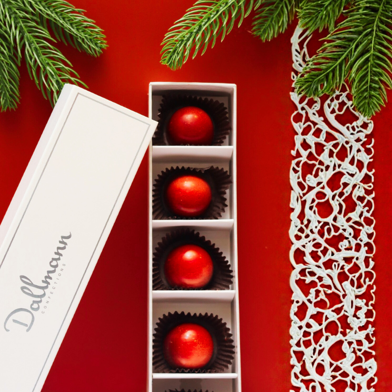 5-Piece Dubai Knafeh Pistachio Chocolate Gift Box - 'Ruby Dunes' Holiday Edition