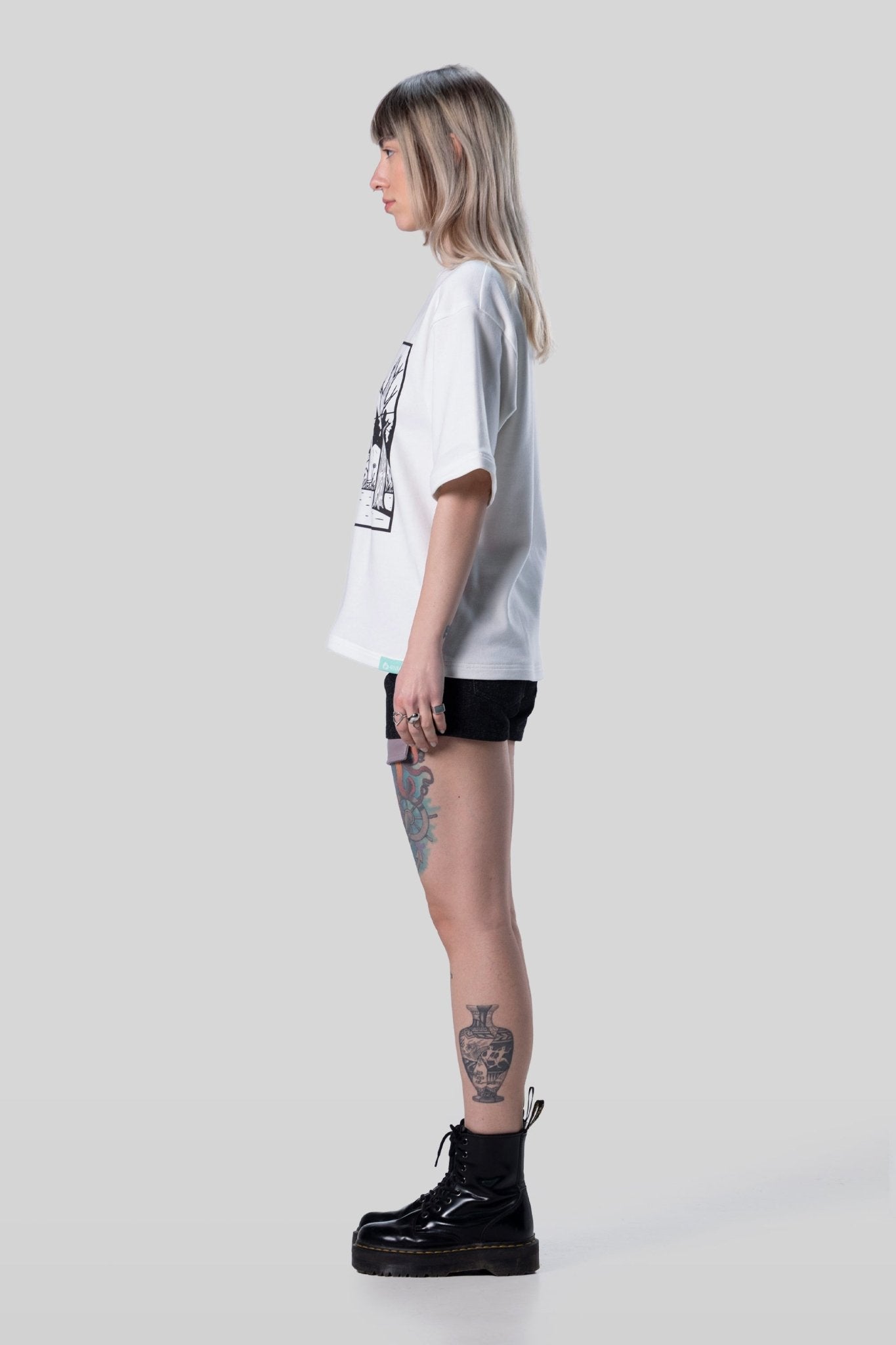 Women's Lineage Tee - Vegan America