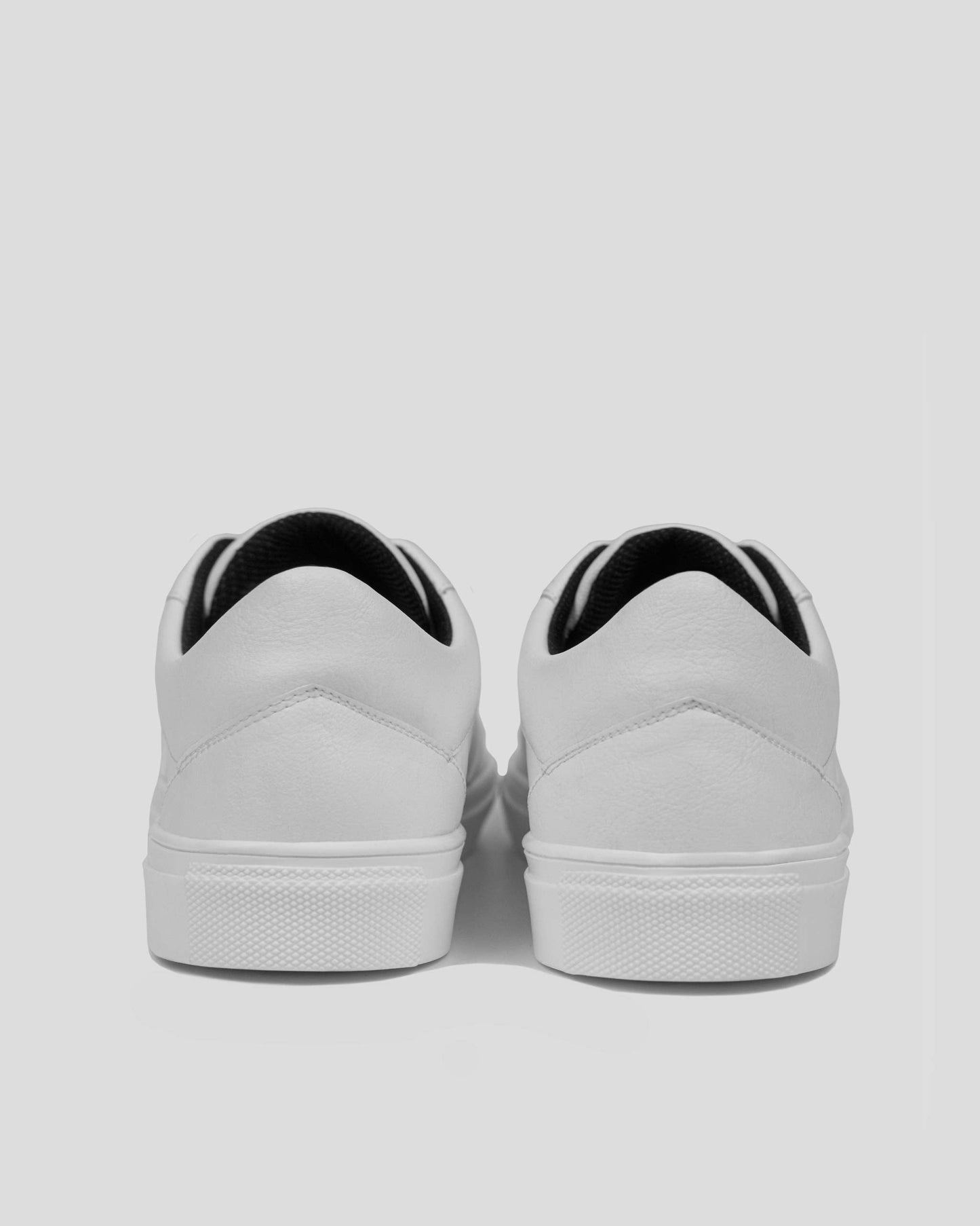 Awake Sneakers White men's sneakers made of Vegea grape leather - Vegan America
