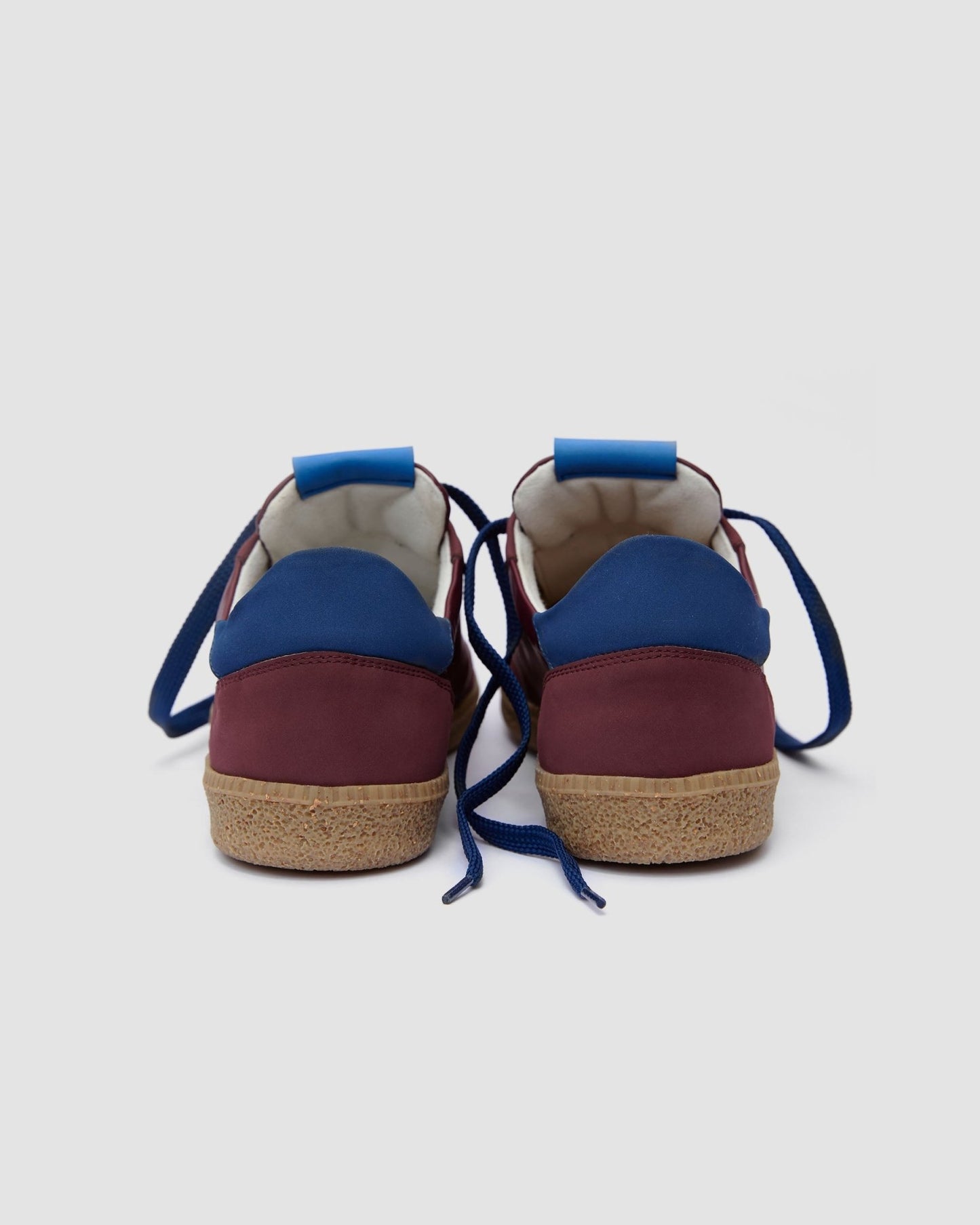 Brava Sneakers Burgundy - Vegan America