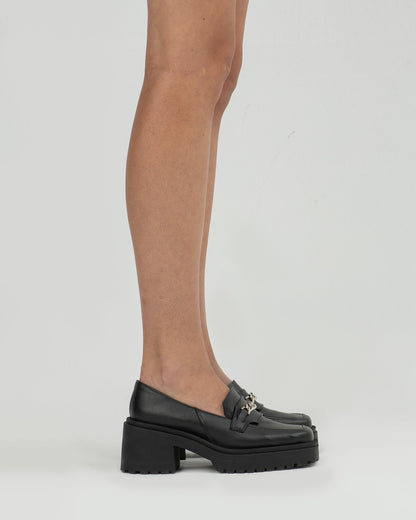 Squared Chunky Loafers Black vegan women's loafers shoes - Vegan America