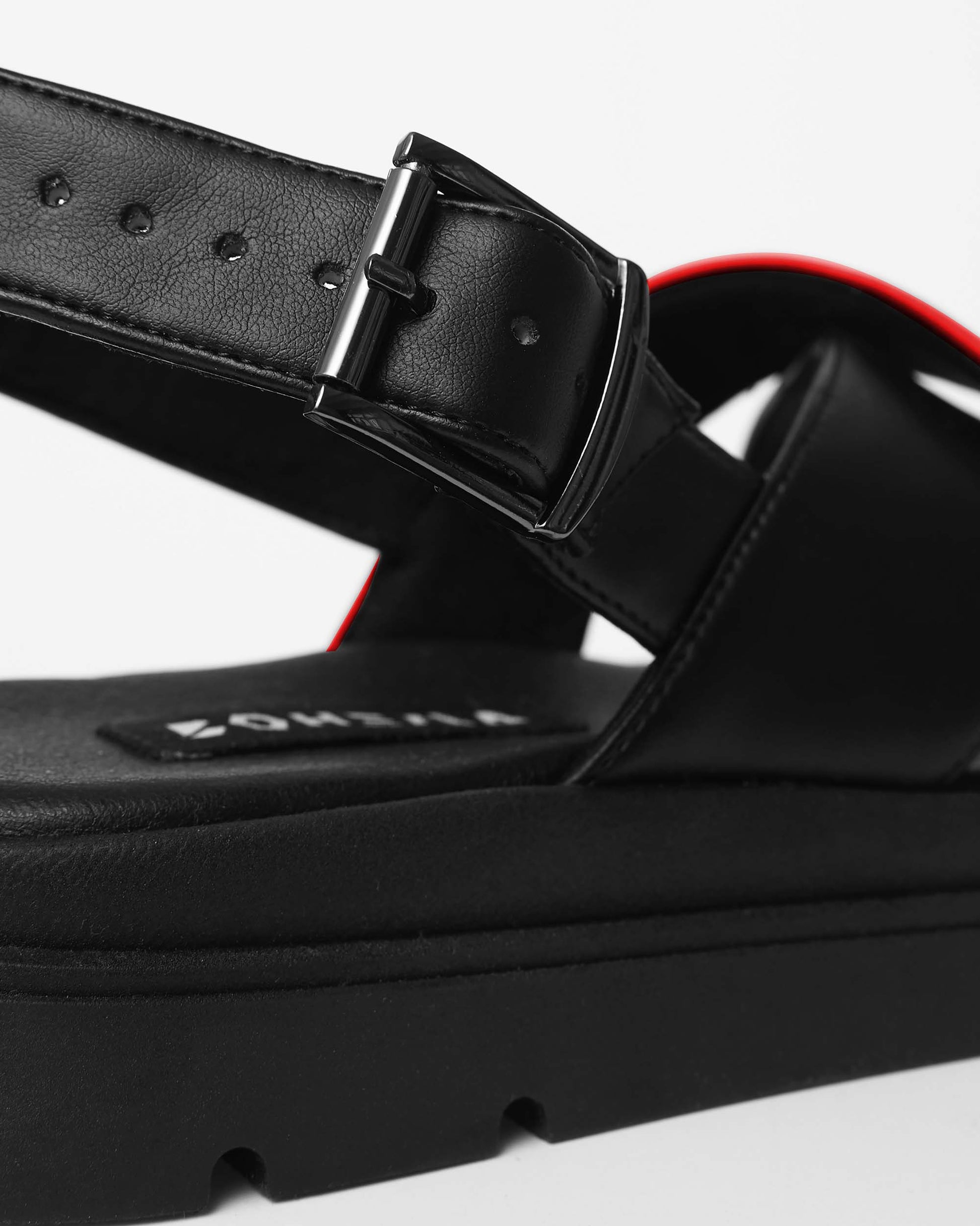 Glare Sandals Red made of vegan corn leather - Vegan America
