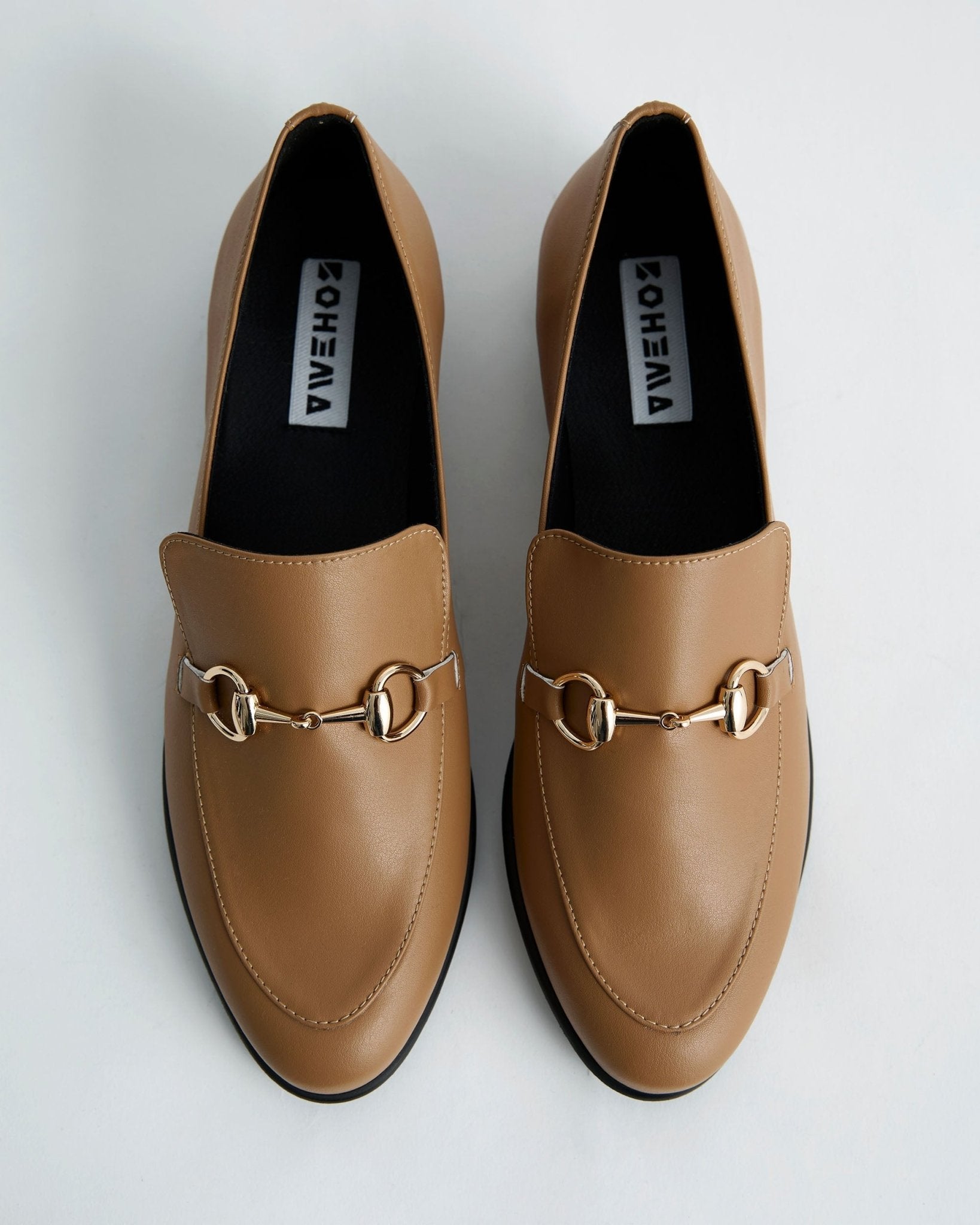 Shiv Loafers beige women's moccasins - Vegan America