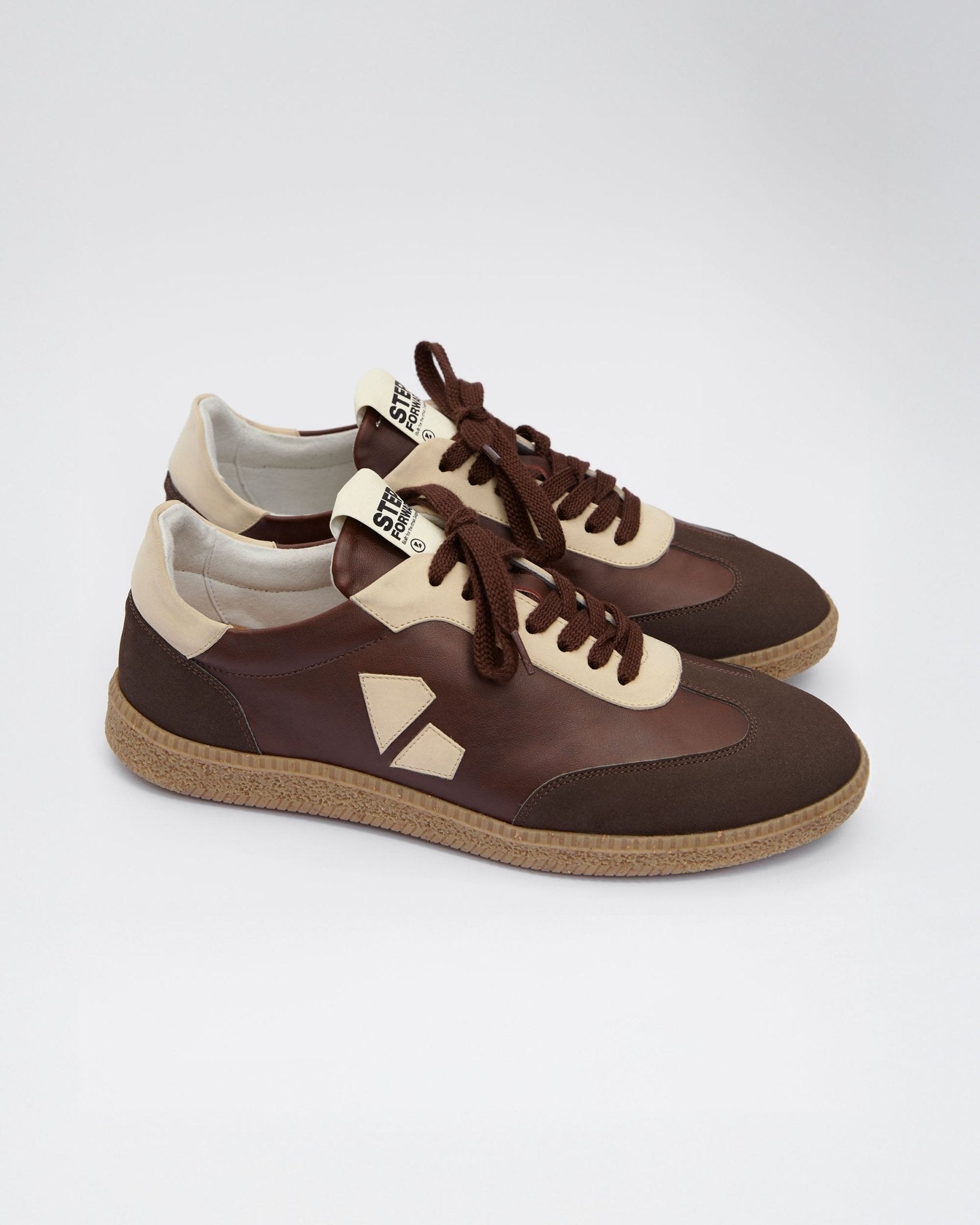 Brava Sneakers Chocolate - Vegan America
