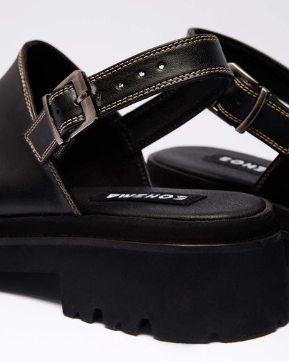 Urban Clogs made of vegan grape leather - Vegan America