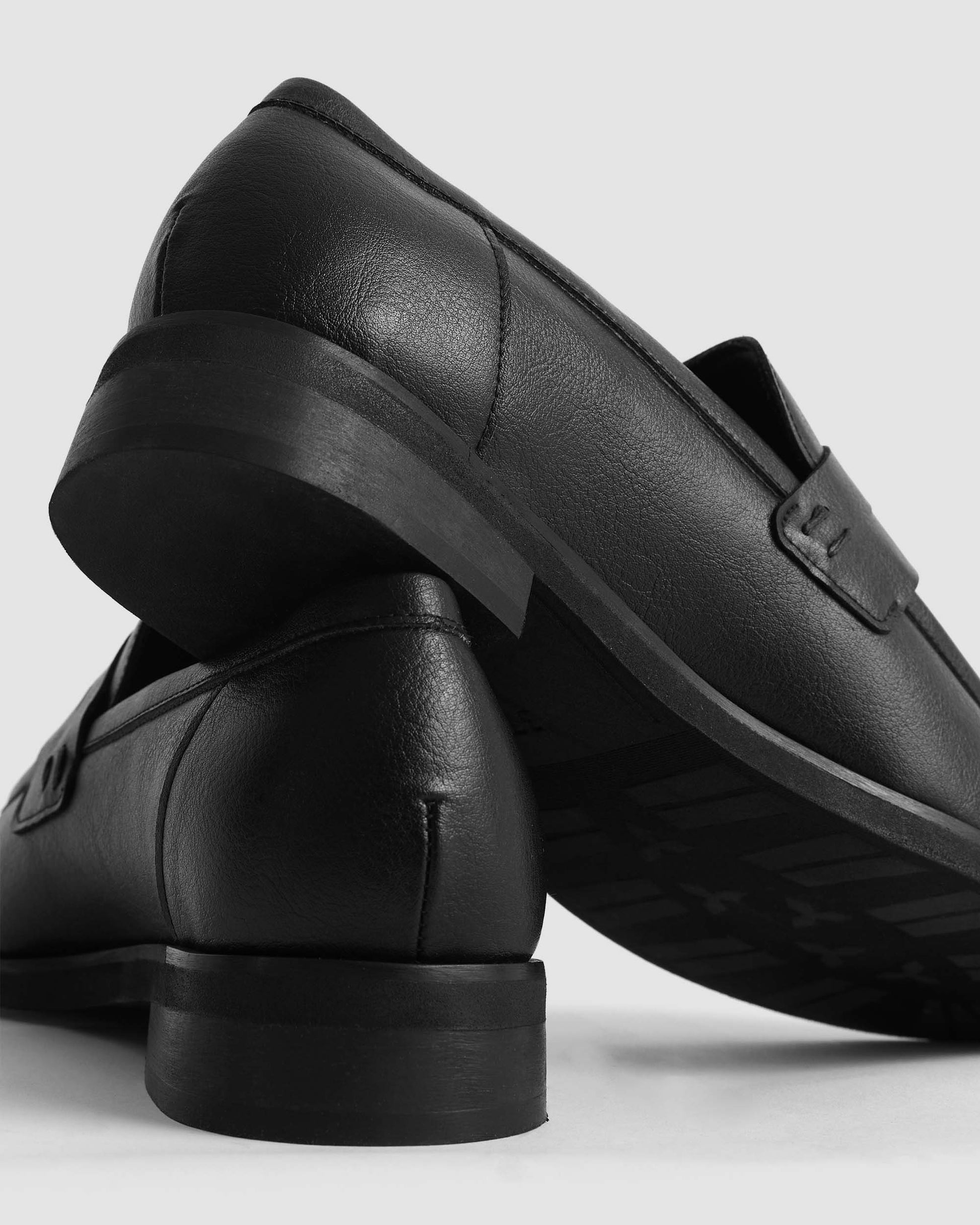 Dakota Loafers Black black women's moccasins - Vegan America