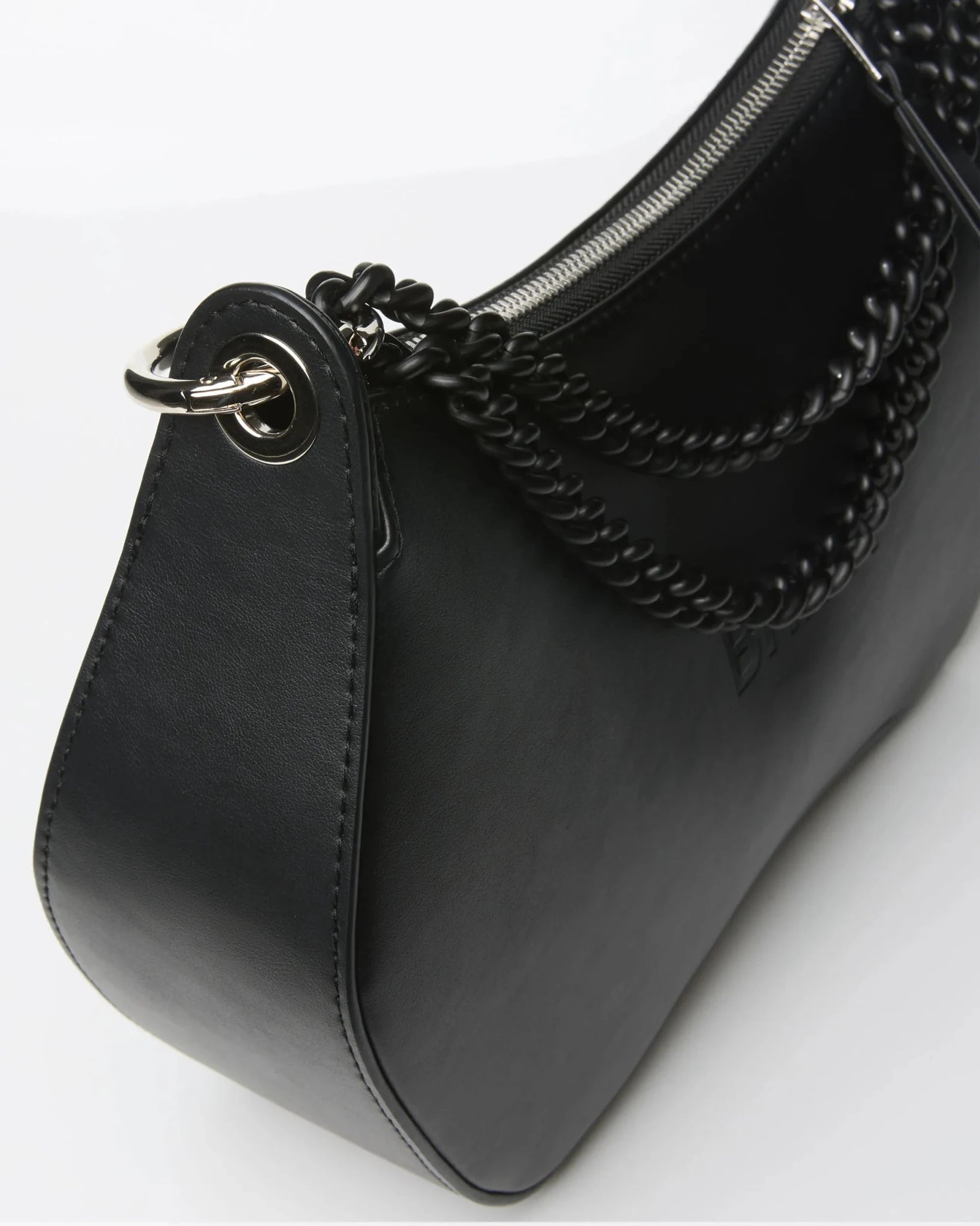 Noir BHMA Bag of grape - based vegan leather - Vegan America