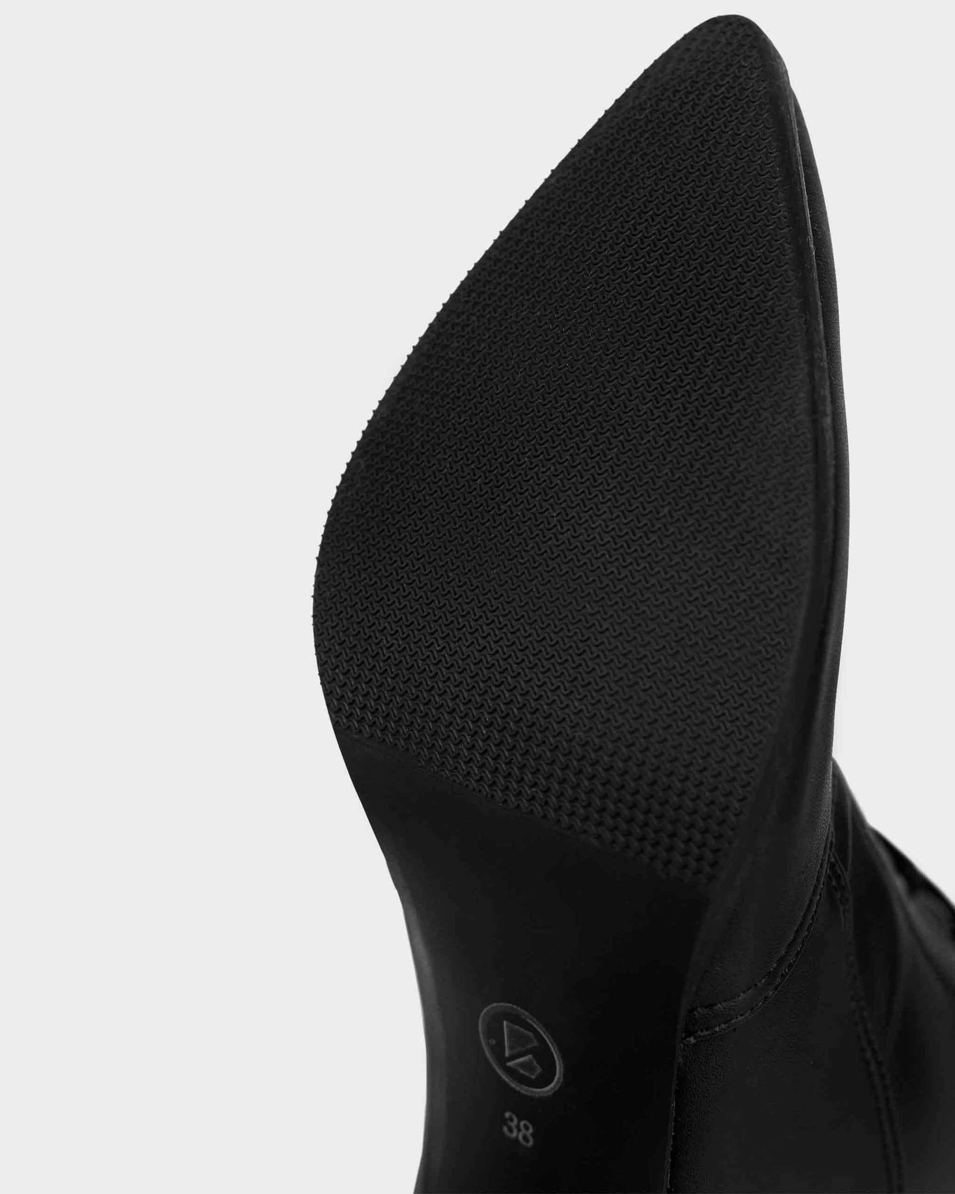 High Boots Black cactus leather boots - Vegan America