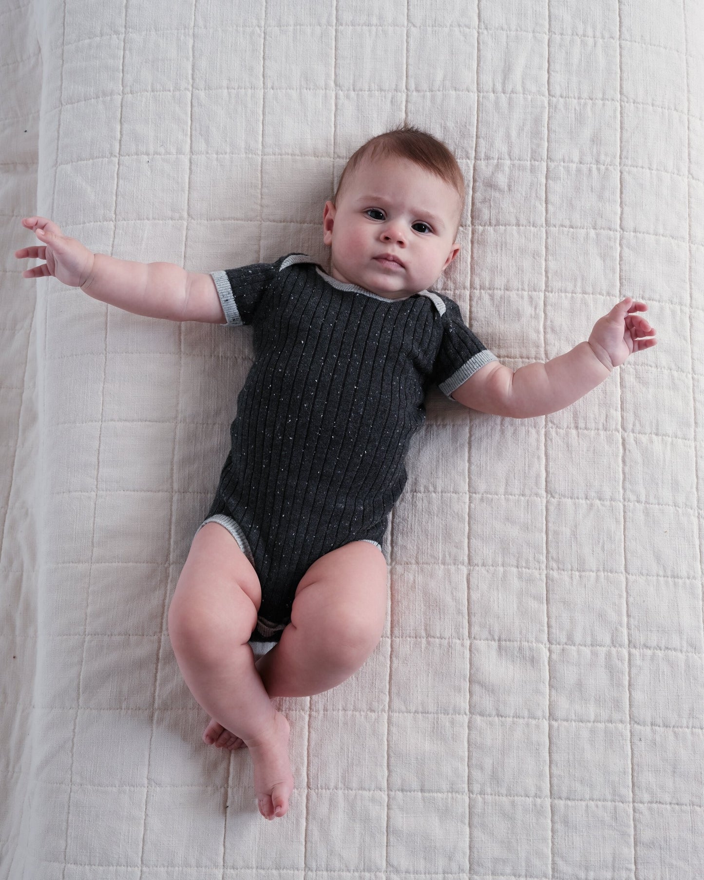 Short Sleeve Bodysuit - Hug Me