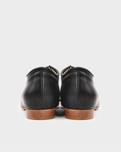 Akira Pumps Black Nopal ballerinas made of cactus leather - Vegan America