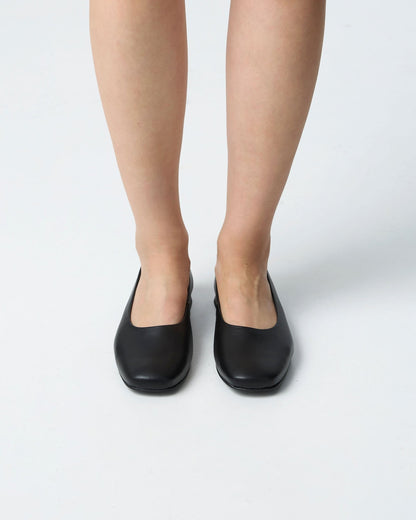 Black Diana Pumps black ballerinas with a square - cut shape - Vegan America