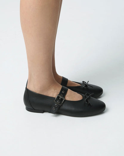 Mara Pumps black ballerinas with a bow - Vegan America