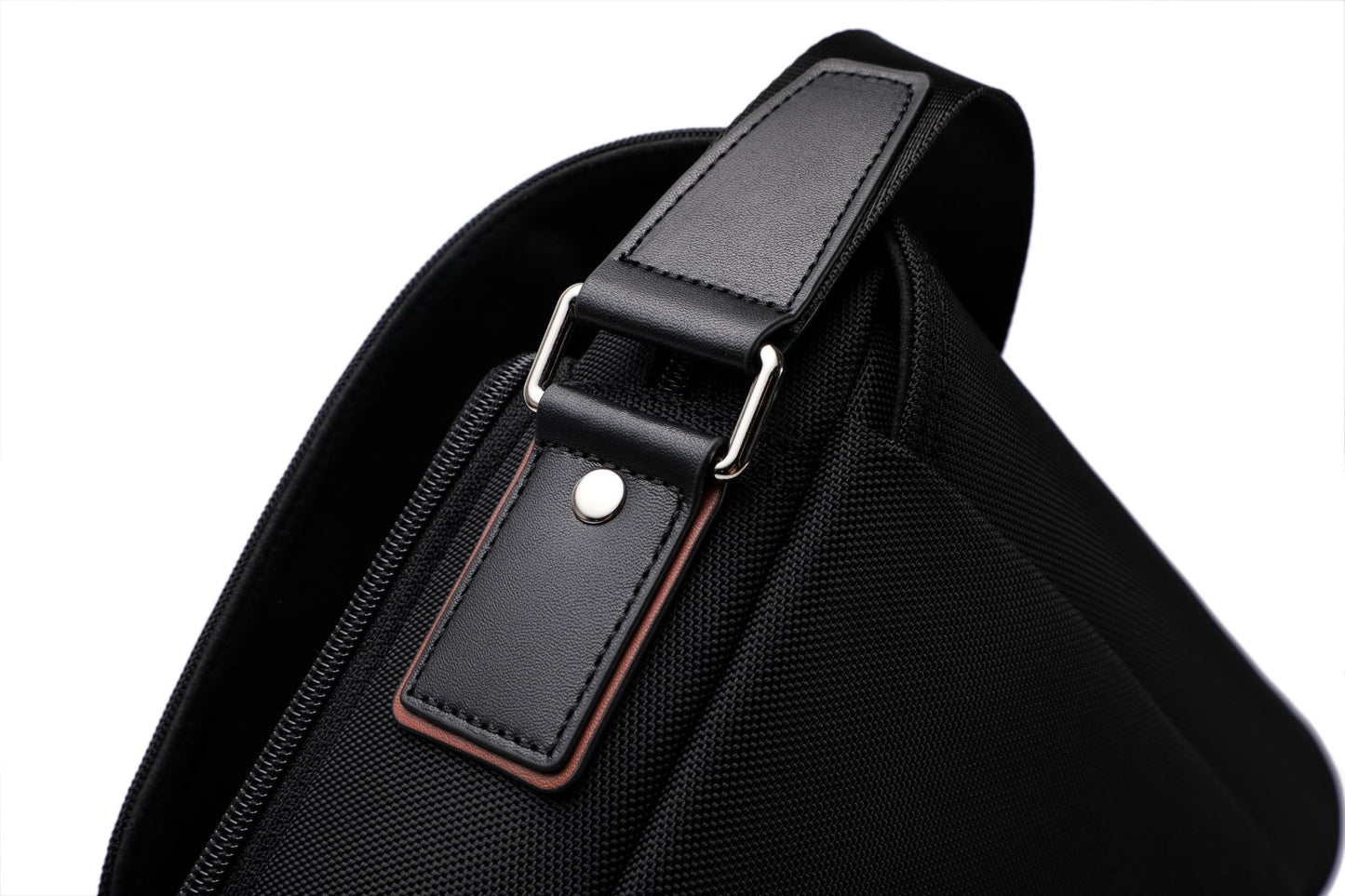 Pro Messenger Bag - Vegan America