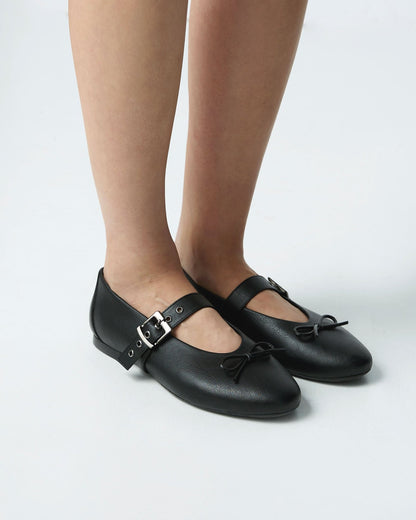 Mara Pumps black ballerinas with a bow - Vegan America