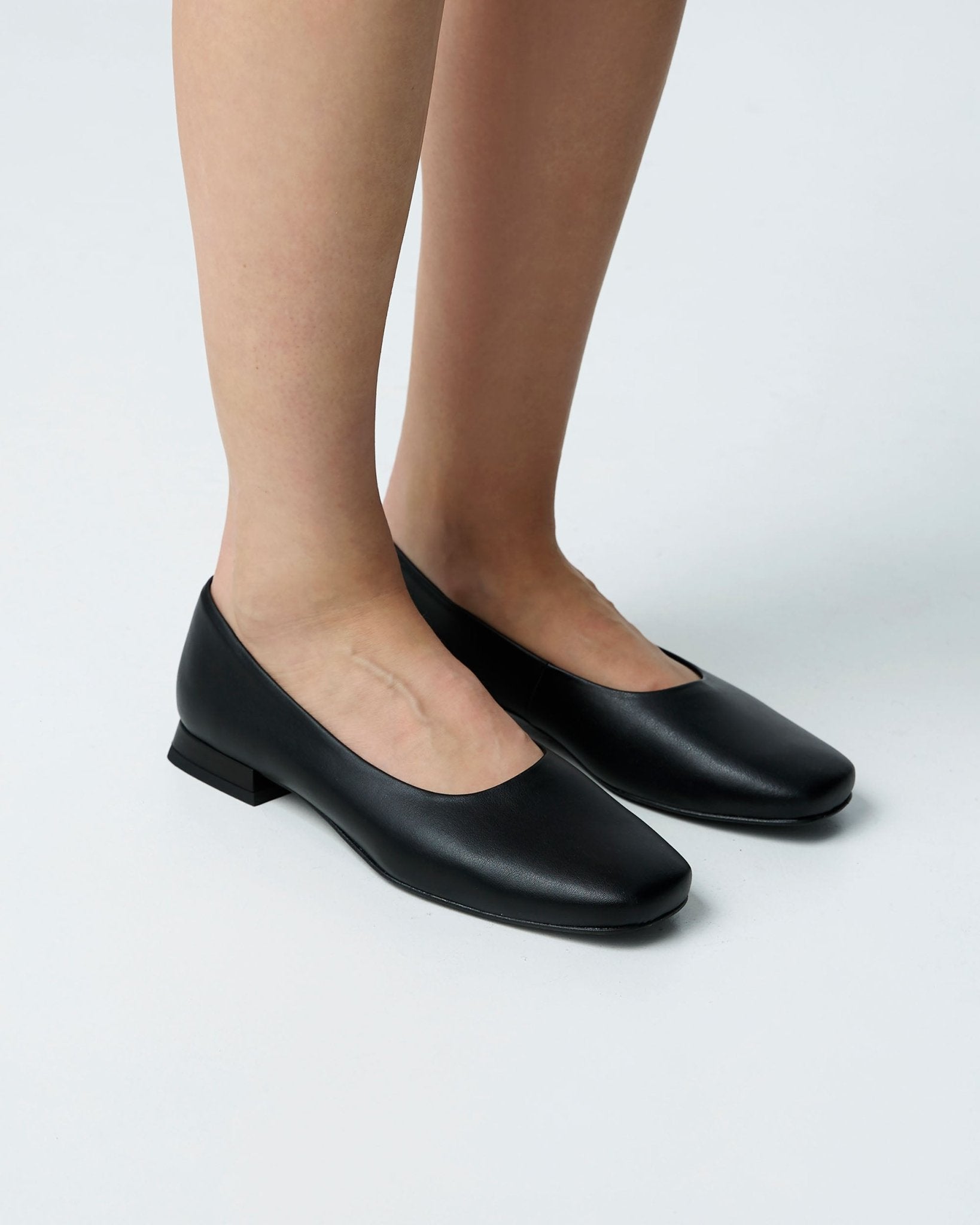 Black Diana Pumps black ballerinas with a square - cut shape - Vegan America