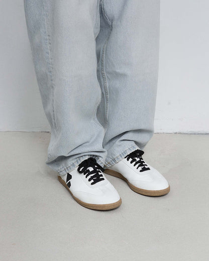 Brava Sneakers White Black Men - Vegan America