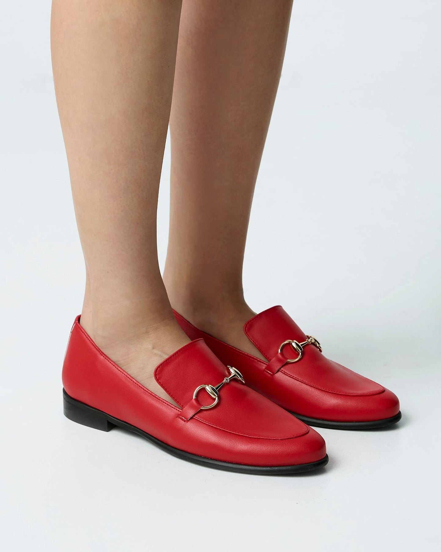 Shiv Loafers red women's moccasins - Vegan America