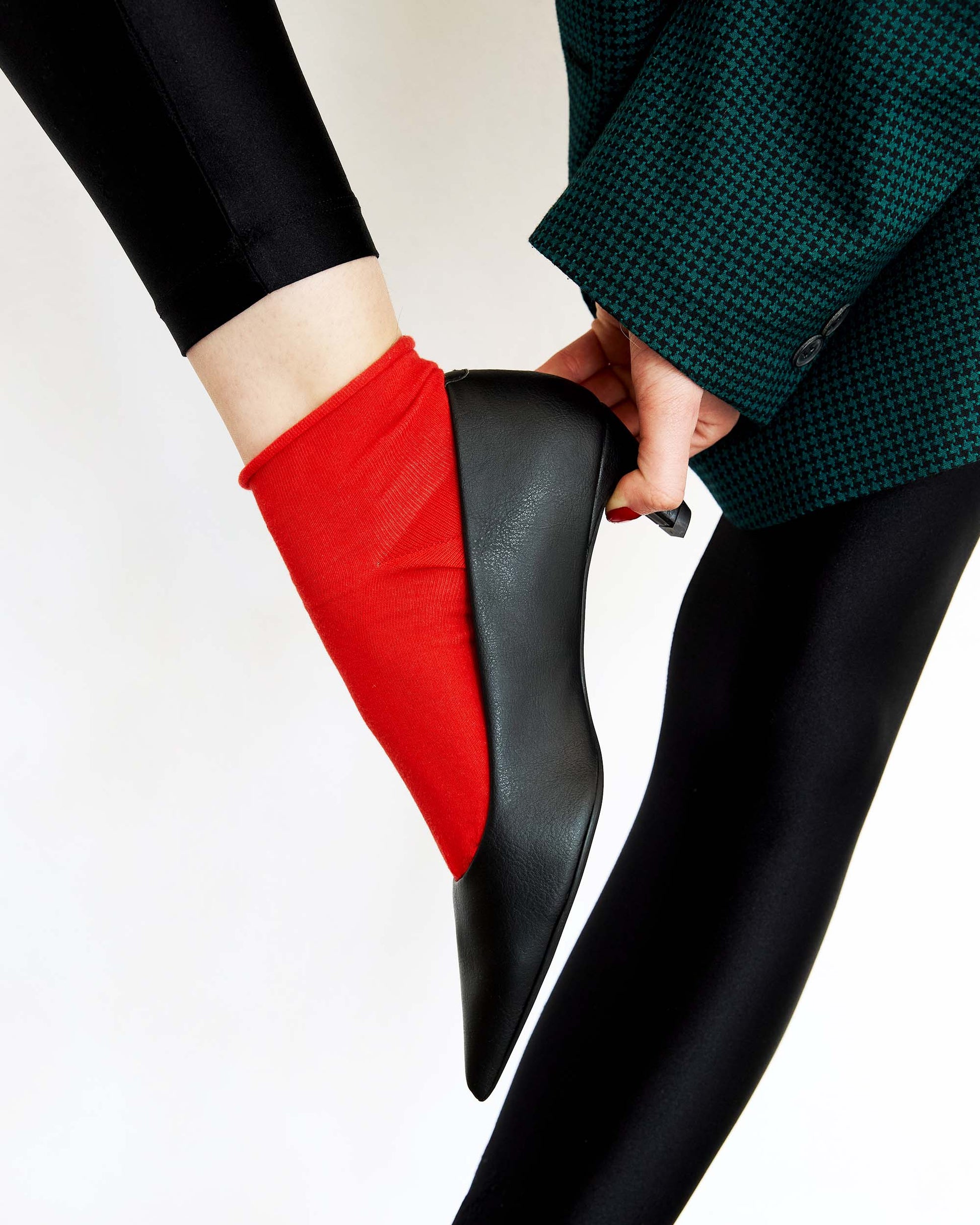Siren Heels kitten heels style shoes made of grape - based vegan leather - Vegan America