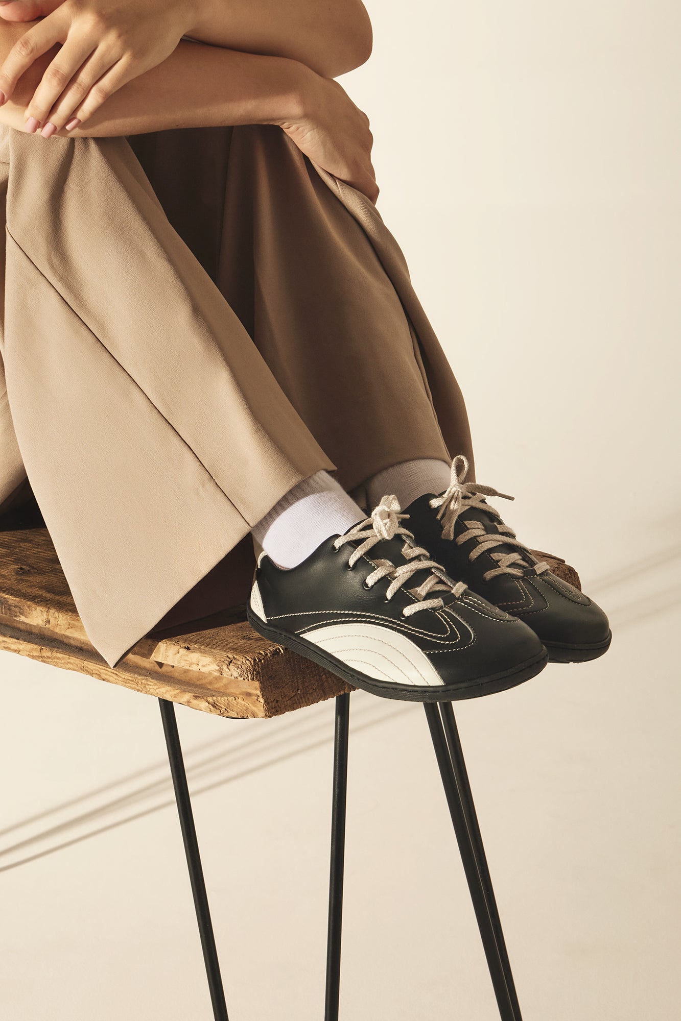 BARE 1 PENGUIN – black & white vegan barefoot shoes made from plant-based leather