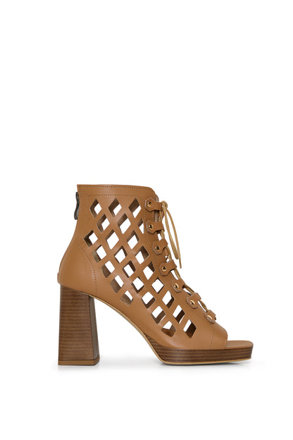 DANCE YOUR WAY (toffi) – cut-out block heel sandals made from mushroom leather