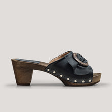 "Coconut shy” vegan grape leather clogs