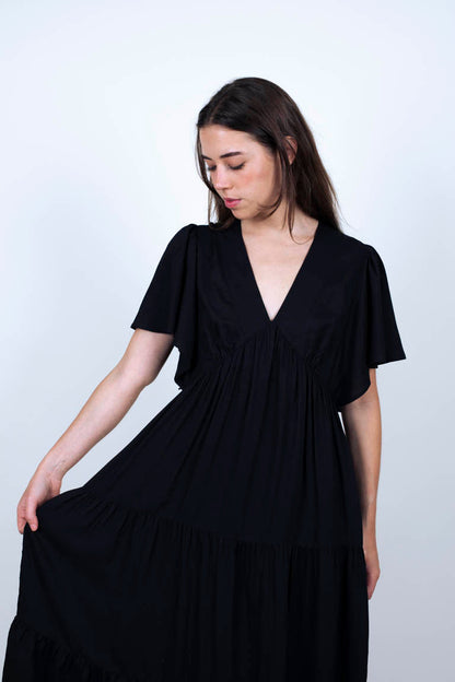Robe Hanna Black