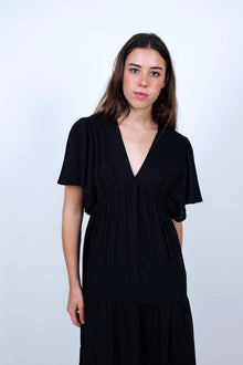 Robe Hanna Black