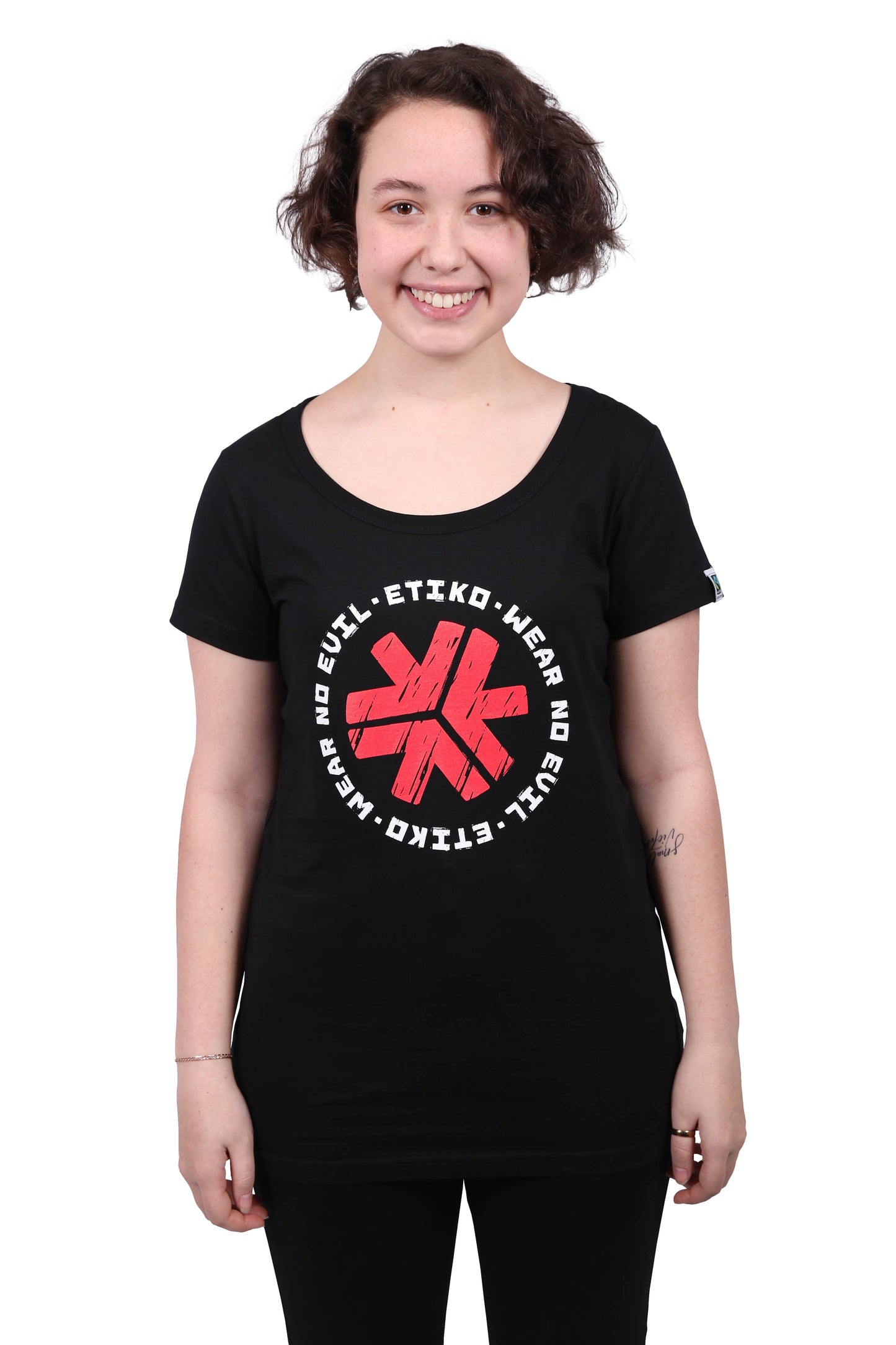 Wear No Evil 1.0 Printed T-shirt, Womens Black
