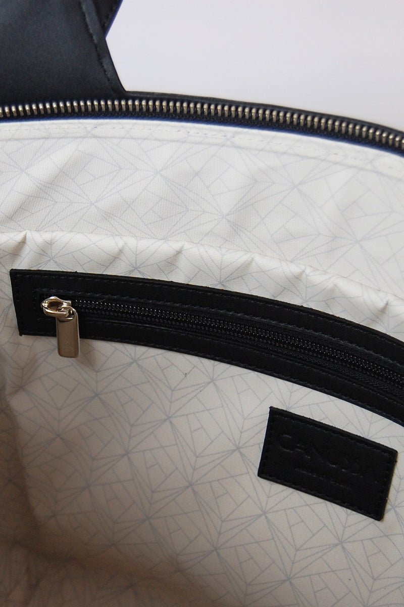 Second Life | Executive bag - Corn Black - Vegan America