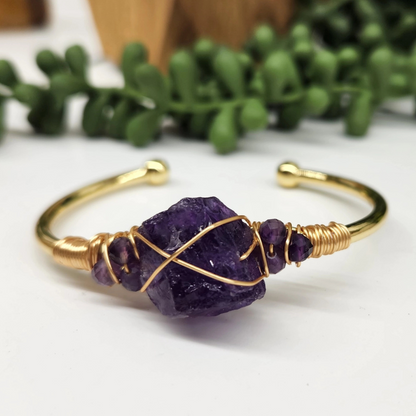 Gemstone Wire-Wrapped Bracelet - Amethyst Yellow Gold