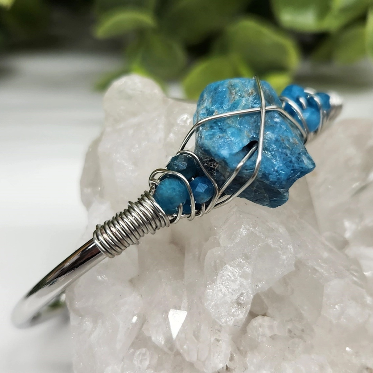 Gemstone Wire-Wrapped Bracelet - Blue Apatite White Gold