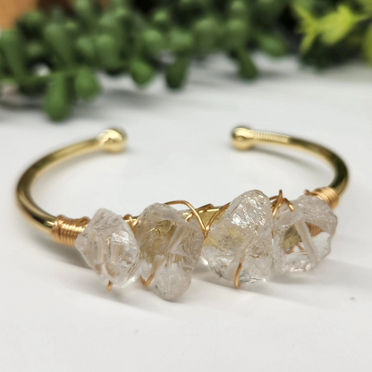Gemstone Wire-Wrapped Bracelet - Clear Quartz Yellow Gold