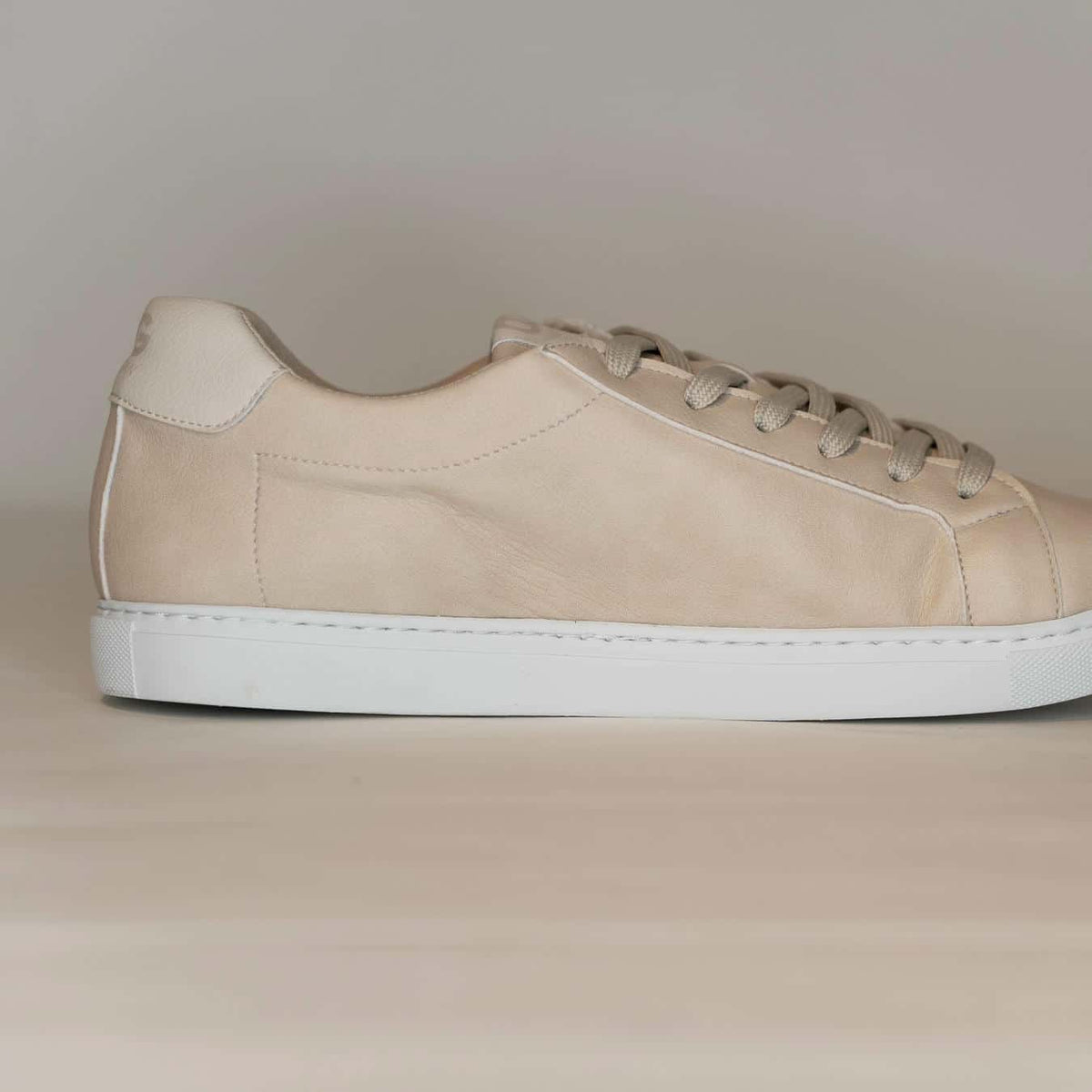 Imperfect - Winton Beige faux leather 45 - Vegan America