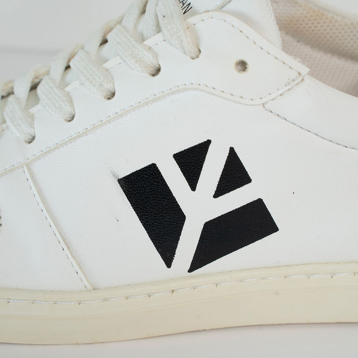 Imperfect - Topsy - White / Black 38 - Vegan America
