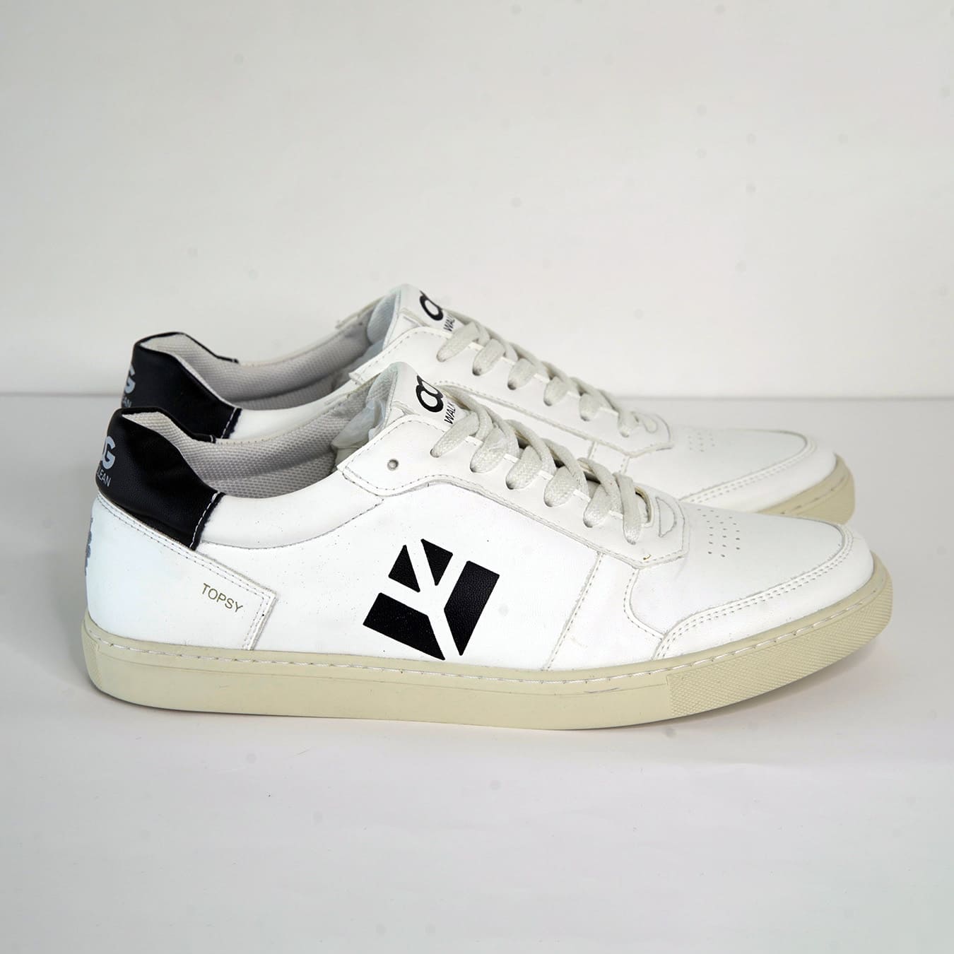 Imperfect - Topsy - White / Black 42 - Vegan America
