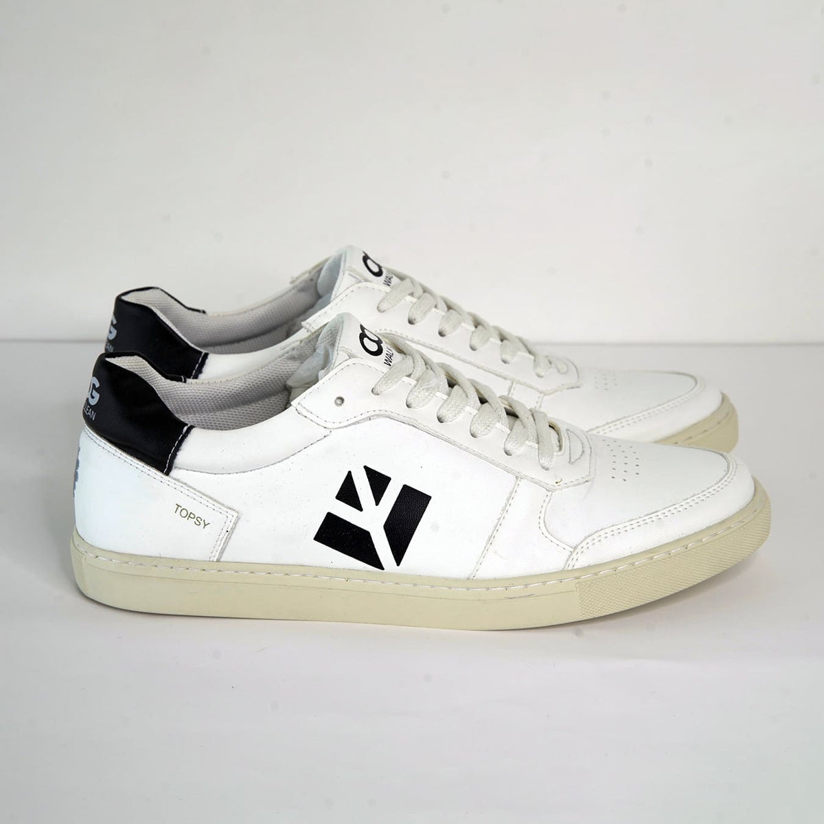 Imperfect - Topsy - White / Black 42 - Vegan America