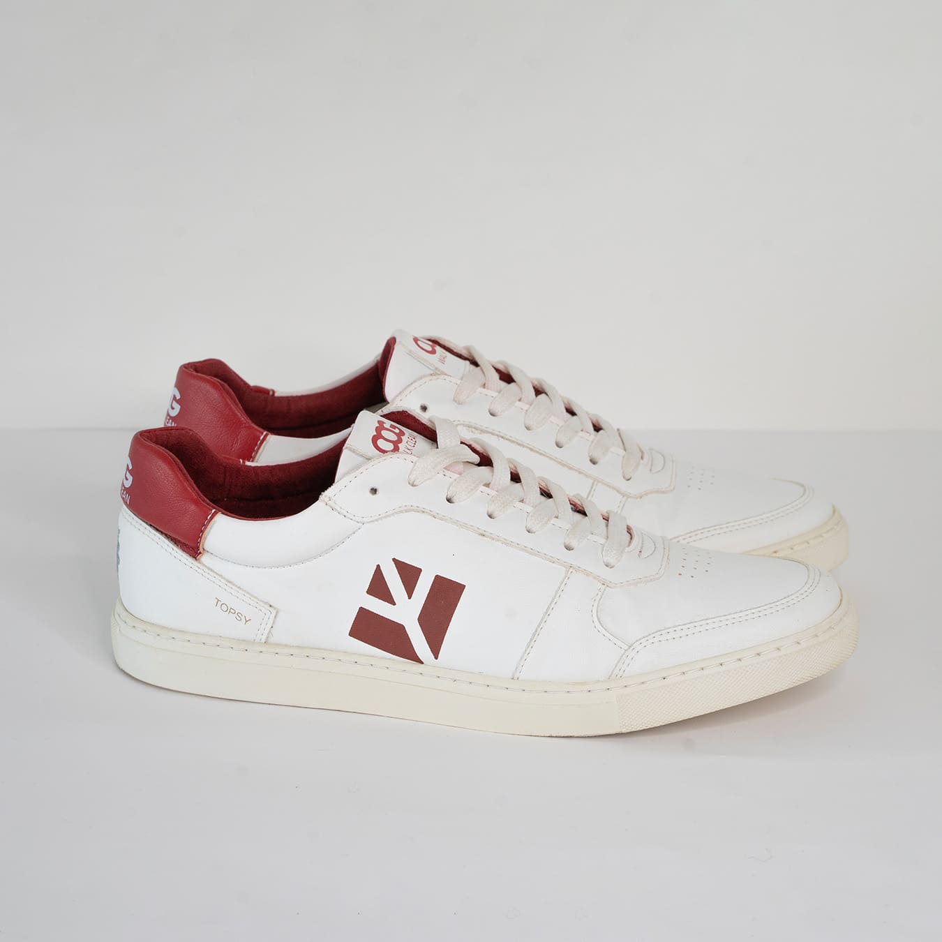 Imperfect - Topsy - White / Red 42 - Vegan America