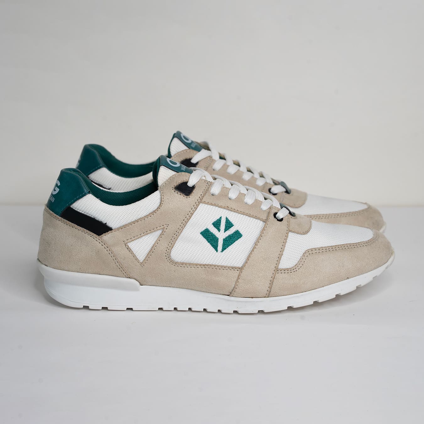 Imperfect - Raven - Beige / Green_H 42 - Vegan America