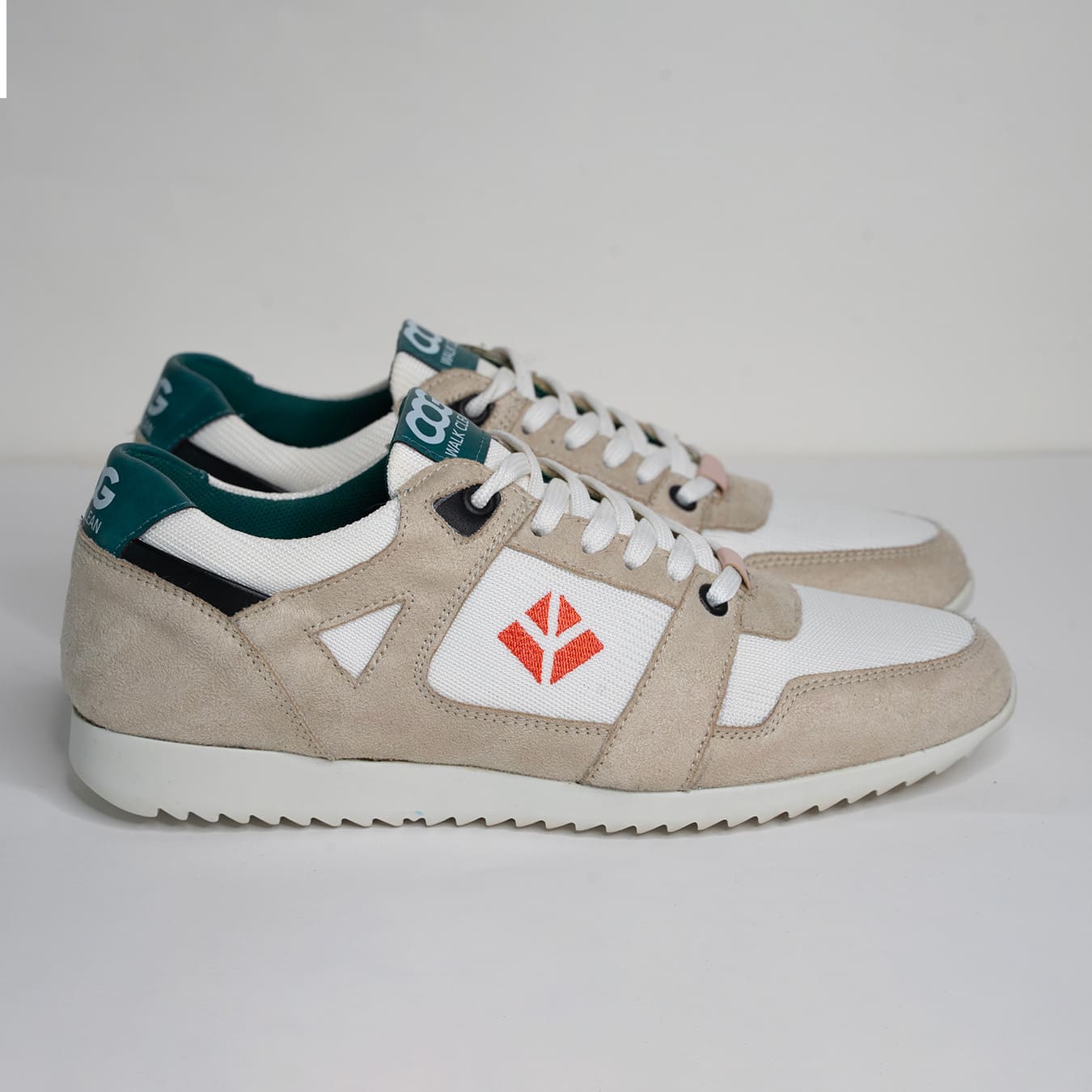 Imperfect - Raven - Beige / Green_F 38 - Vegan America