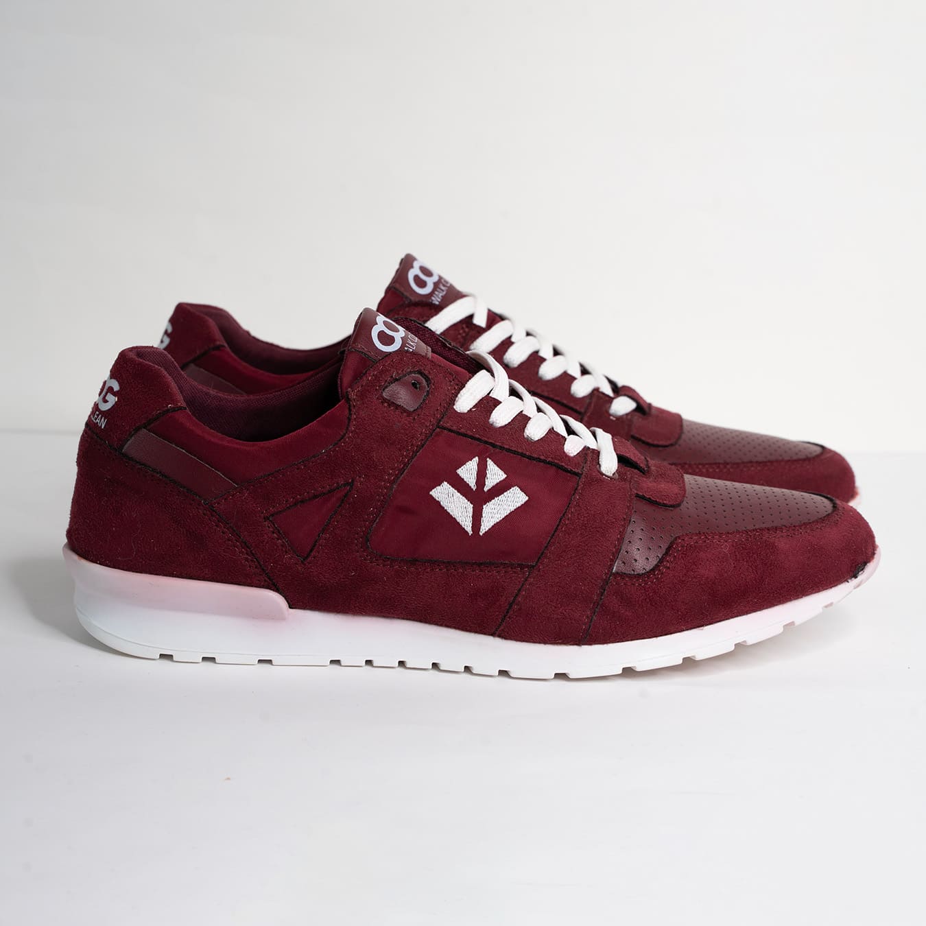 Imperfect - Raven - Bordeaux_H 42 - Vegan America