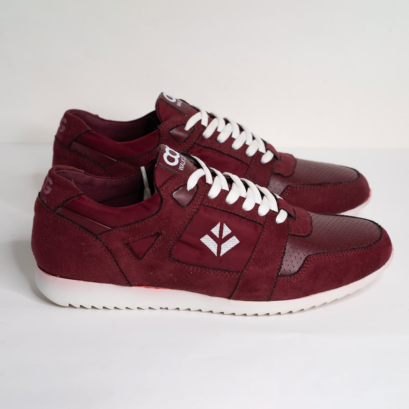 Imperfect - Raven - Bordeaux_F 38 - Vegan America