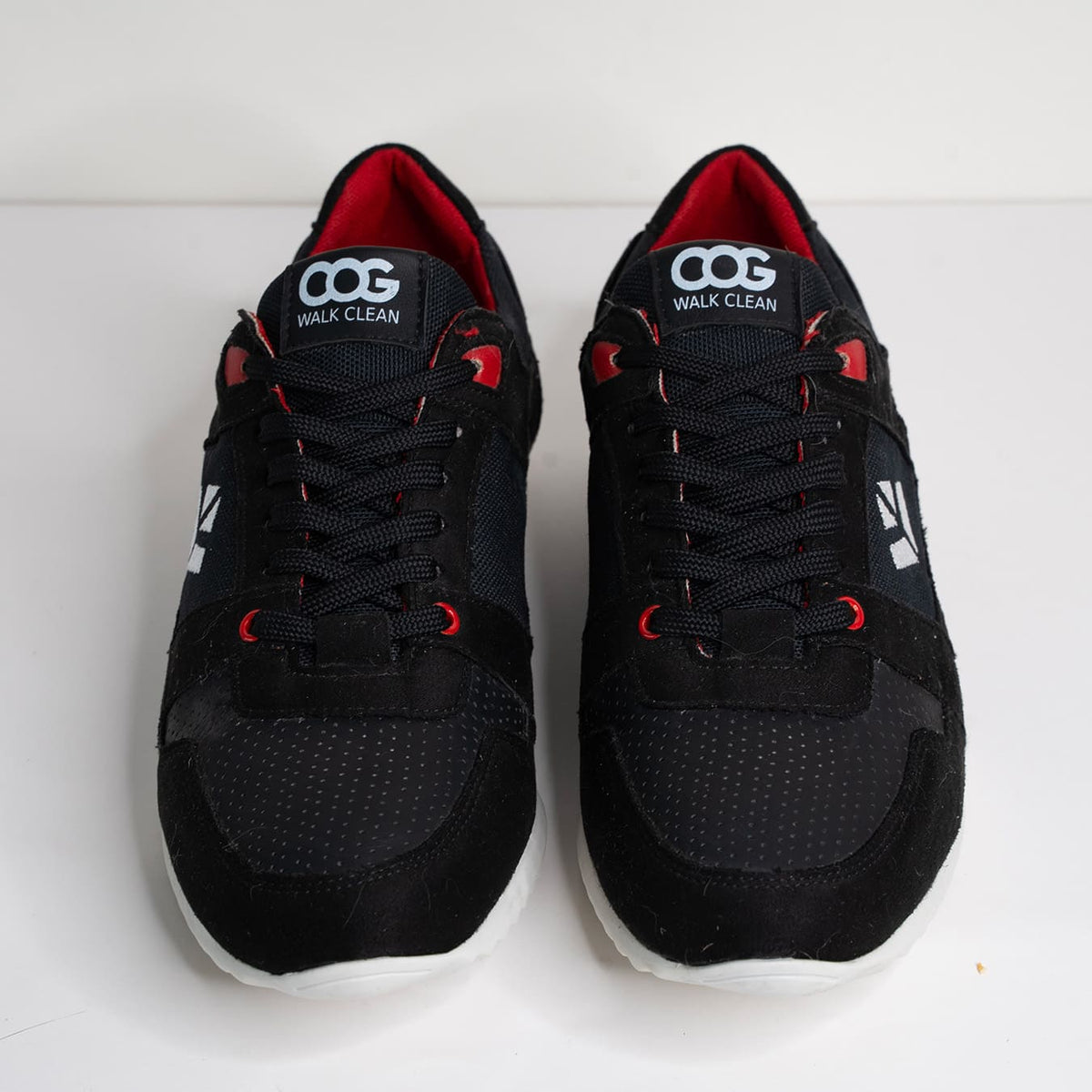 Imperfect - Raven - Black / Red_H 42 - Vegan America