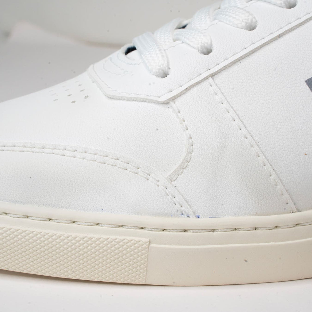 Imperfect - Topsy - White / Blue 37 - Vegan America